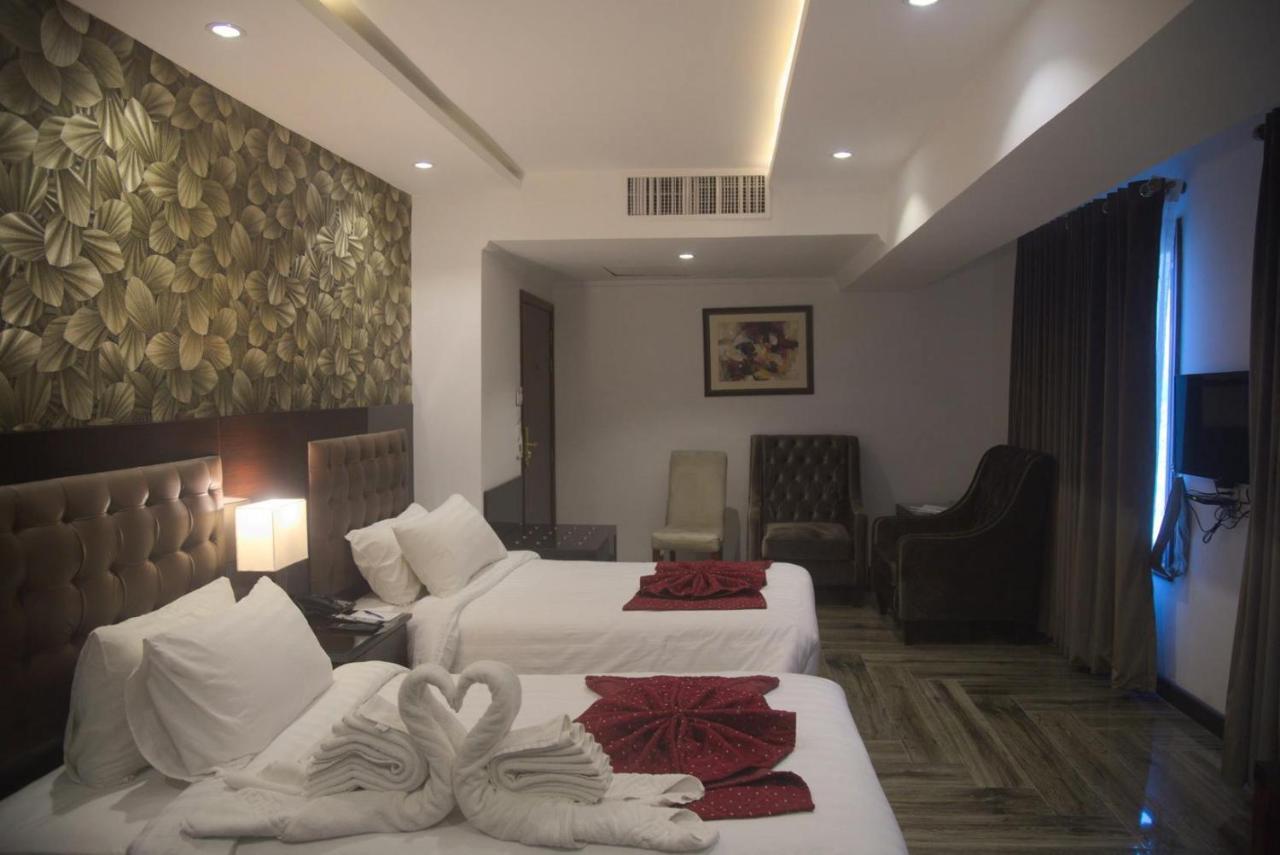 Savoey Hotel ลาฮอร์ ภายนอก รูปภาพ