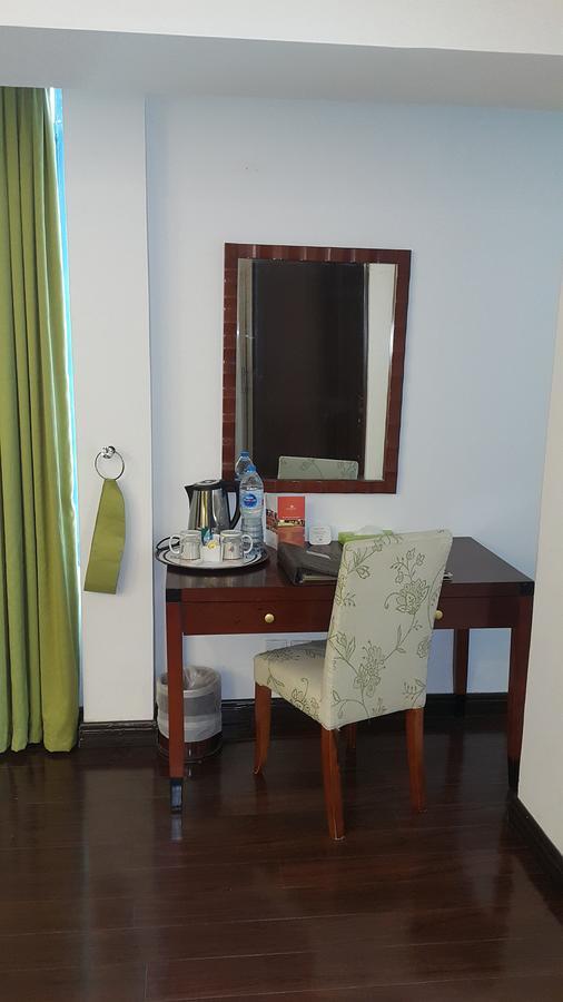 Savoey Hotel ลาฮอร์ ภายนอก รูปภาพ